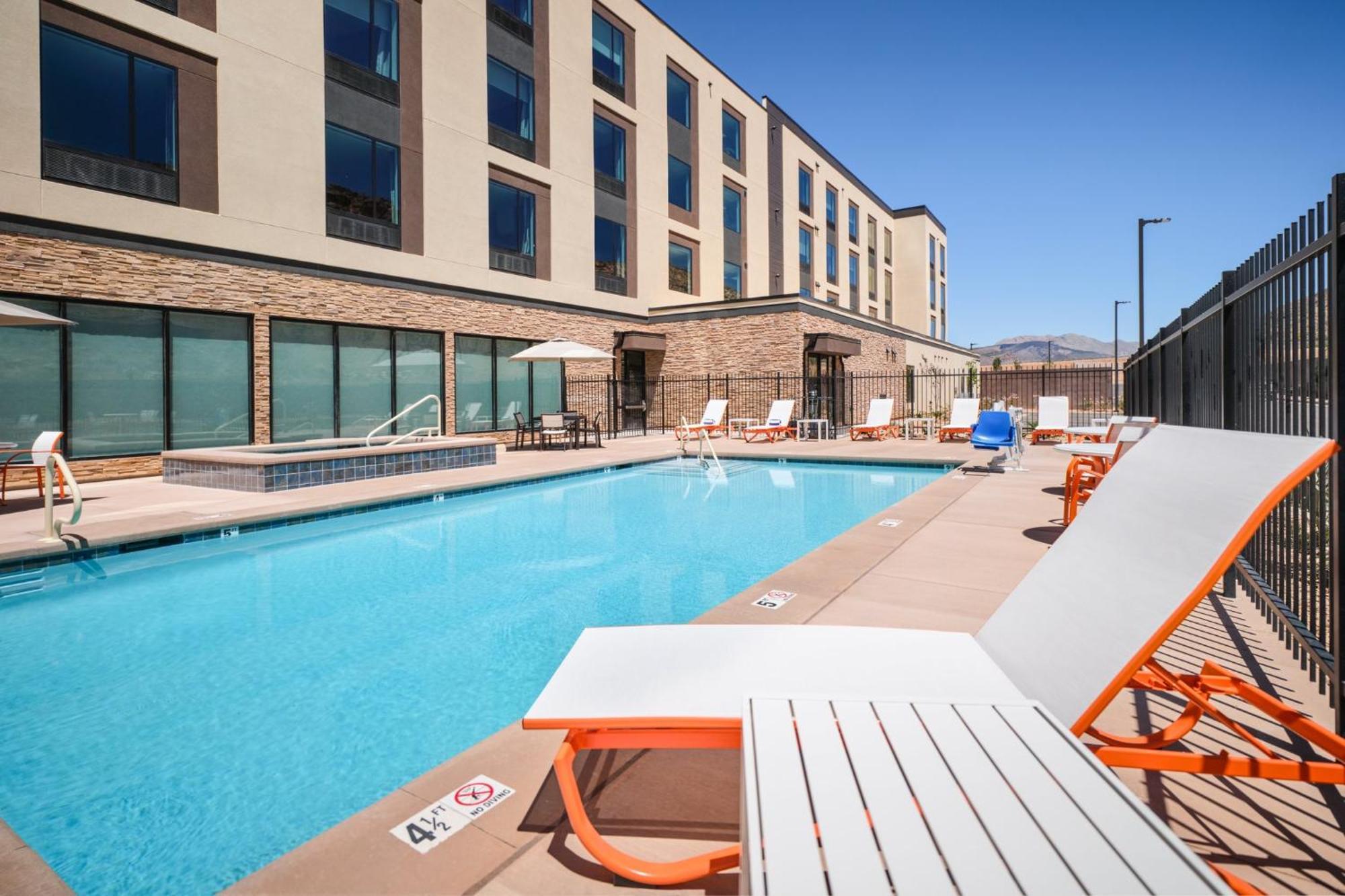 Holiday Inn La Verkin - Zion Park By Ihg Zewnętrze zdjęcie